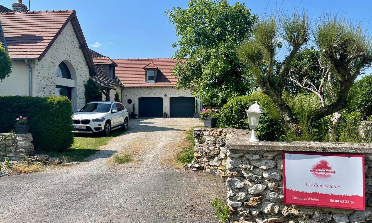 Les Rougemonts Eucalyptus Hotell Champguyon Exteriör bild